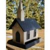 Image 9 : Outdoor Garden Lamp, Pedestal 28 h, Bird Feeders, Resin Chairs, Plastic Birdbath