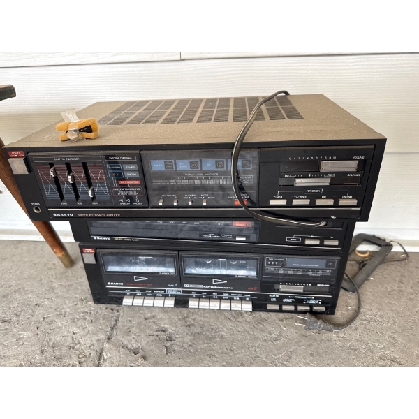 SANYO Stereo Amplifier Model JA 665, Stereo Tuner Model JT 266, Stereo Cassette Deck Model RD W266