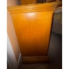 Image 3 : Stunning Oak Dressing Table w/ Folding Mirror Only 70x19x63 (Contents Not Included)