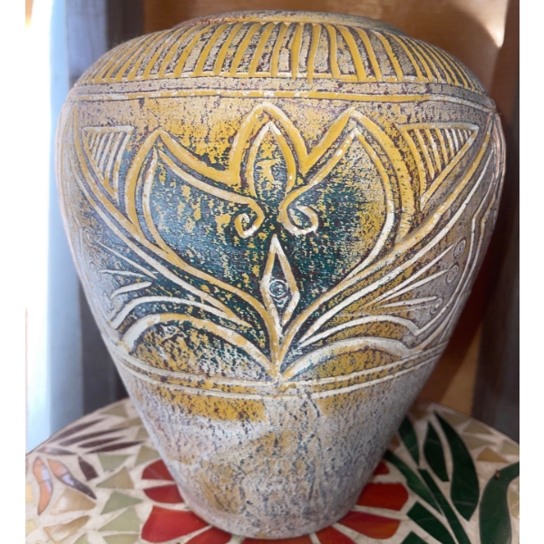 Stone Embellished Outdoor Side Table 21T w/ Clay Tribal Vase