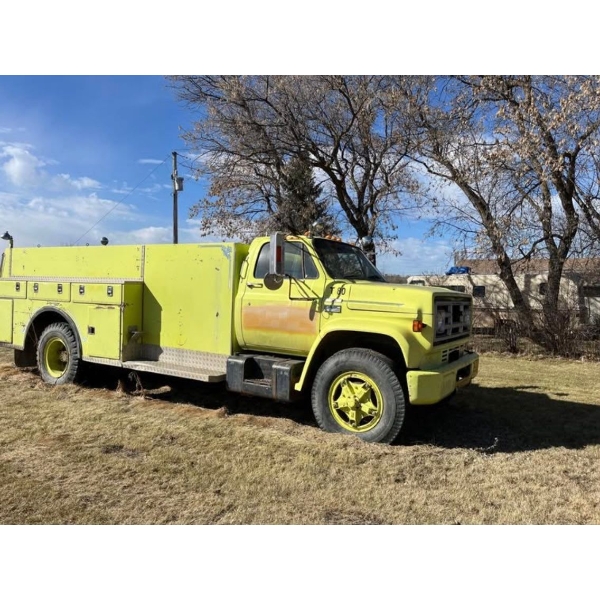 Vintage GMC Fire Truck  No tank all storage areas are stainless steel.Pick up in Nisku