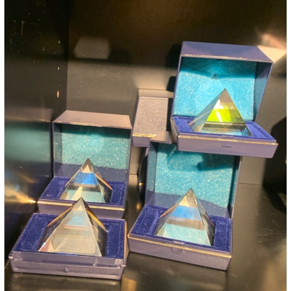 Decorative Shadow Prisms 3T