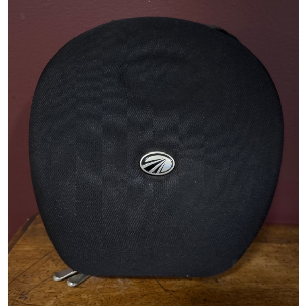 Light Speed Head Phones In Case 