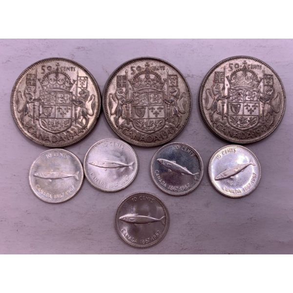 1943 (2) & 1944 Canadian Half Dollars (80% Ag) 11.6g Each & 5 Dimes 1967 2.30g Each (80% Ag)