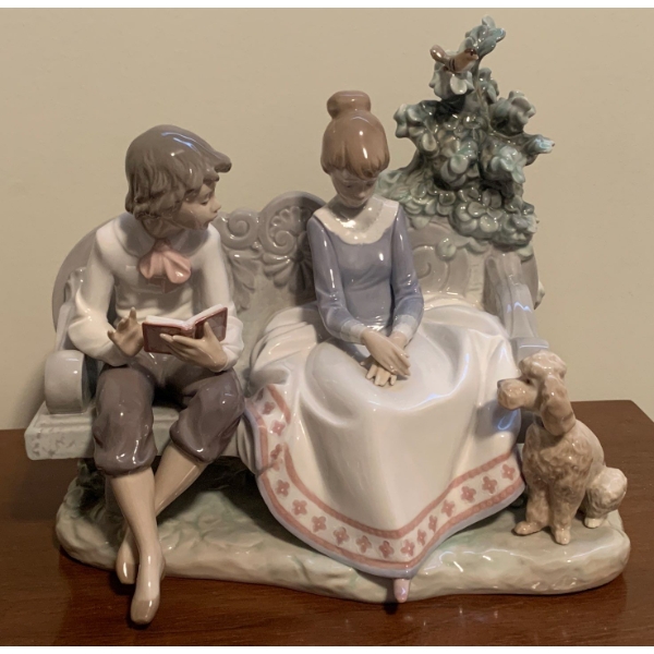 LLADRO Porcelain 'Poetry of Love'  Figure - 10W, 9T 