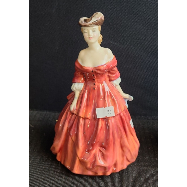 Royal Doulton "Vivienne" 8 T 