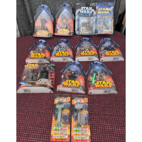 Star Wars Action Figures & PEZ Dispensers Collection