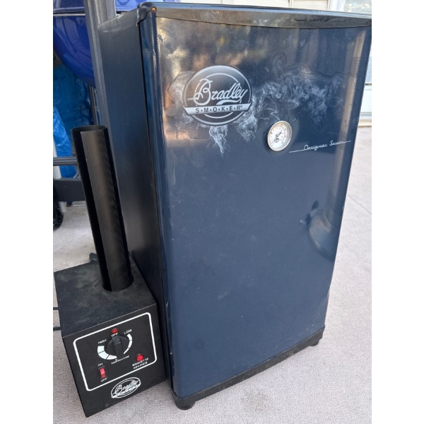 Bradley Smoker - Smoke Generator Perfect For Cold Smoking - Manual Included 