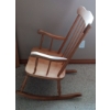 Image 2 : Lovely Wooden Rocking Chair - 40T 