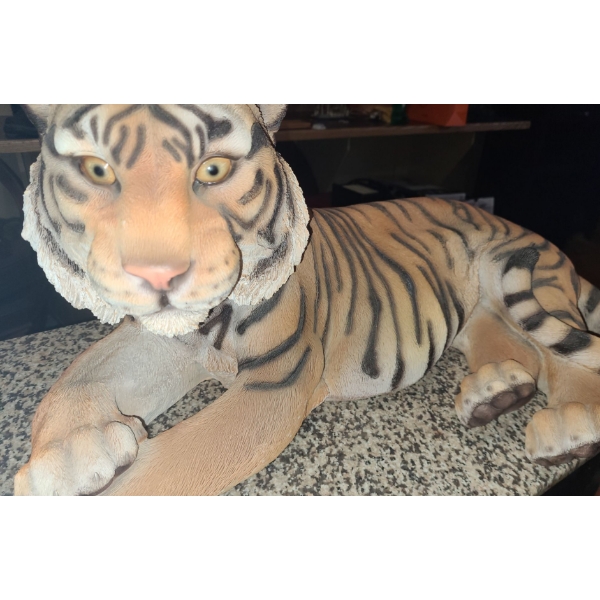 Resin Tiger in Restful Pose 28 L, 16 W, 12 T