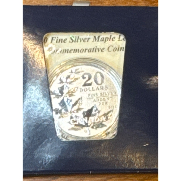 2011 Canada Maple Leaves $20 Silver Coin 7.96g .9999 Fine Silver