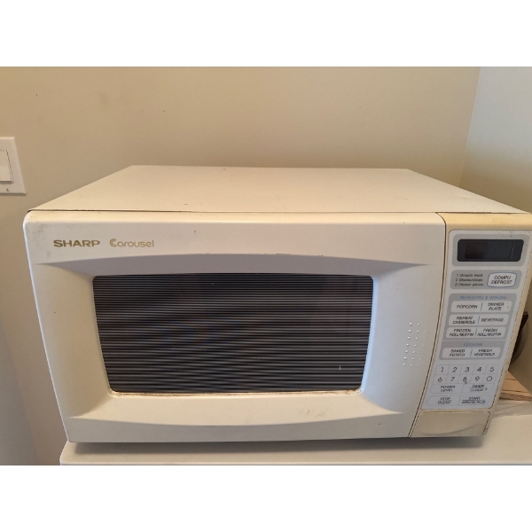 Sharp Microwave Model No. R-311A(W)C