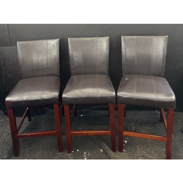 Set of 3 Chairs - 18W, 39T