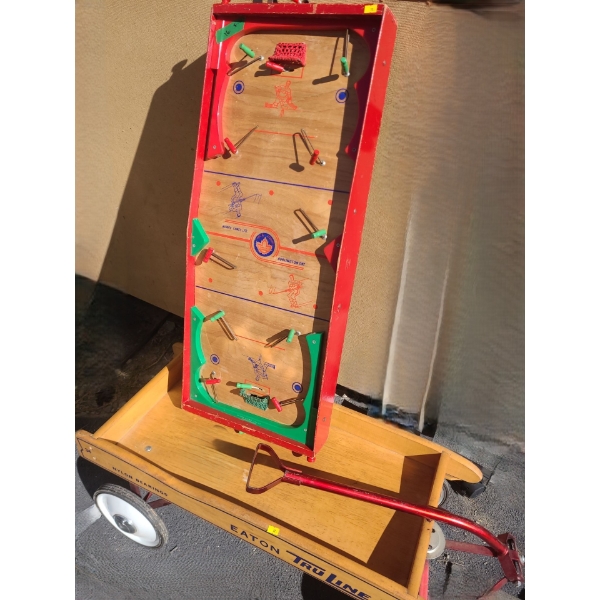 Vintage: Munro Games Tabletop Hockey 14 X 38 and Eaton Truline Wagon 40 W, 14 D, 13 T (Handle Down)