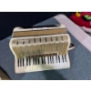 Image 2 : Vintage Hohner Tango VM Accordian