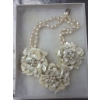 Image 2 : Incredible Handcrafted Mother-of-Pearl Floral Necklace and Earrings Set