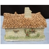 Image 4 : Hand Carving 'Sussex Cottage' By David Winter 