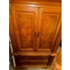 Image 3 : Beautiful XL Oak Wardrobe 43x20x75 (Contents Not Included)