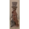 Image 2 : LLADRO Porcelain 'Out for A Ciroll' 7T Boy in Top Hat & Cloak