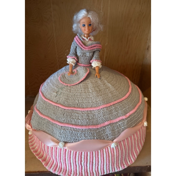 Vintage Barbie w/ Handmade Crochet Gown 14T