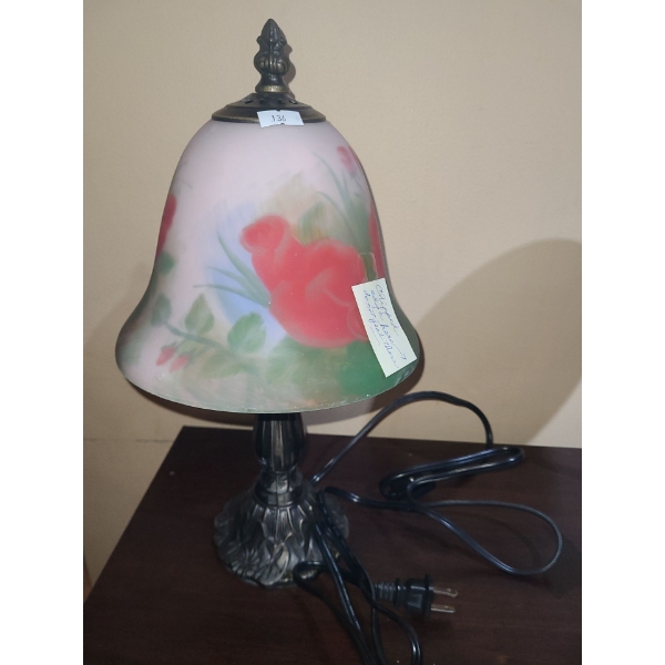 Accent Lamp w/ Floral Design Glass Shade 4" Diameter Base, 14 T 
