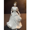 Image 2 : Royal Doulton Figurines Set of Three