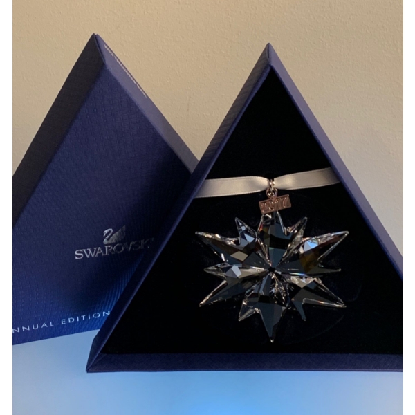 Swarovski Crystal 2017 Christmas Ornament 