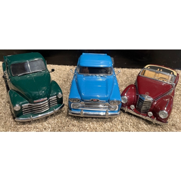 1953 Chevrolet Pickup Truck 1:24 Scale/ 1957 Mercedes Benz 1:24 Scale/ 1958 Chev Apache Pickup