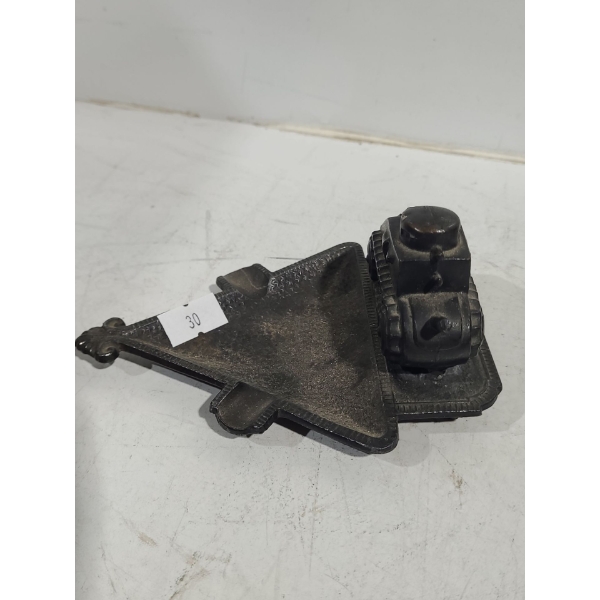 Vintage Ashtray: Tank 4 W, 2.5 T 