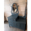 Image 4 : Painted Wood Dresser with Oval Mirror and Brass Handles