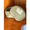 Image 3 : Iconic Wedgewood Jasperware & More 