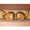 Image 4 : Vintage Labatt's Bar Sign w/ Hand Carved Decorative Penguin Figurine Whale Salt & Pepper Shakers  & 