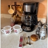 Image 1 : Java Lovers Essentials - Hamilton Beach 12 Cup Coffee Maker Milk Glass Cream/Sugar