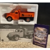 Image 1 : International KB-10 Dump Truck 1/34 Scale 