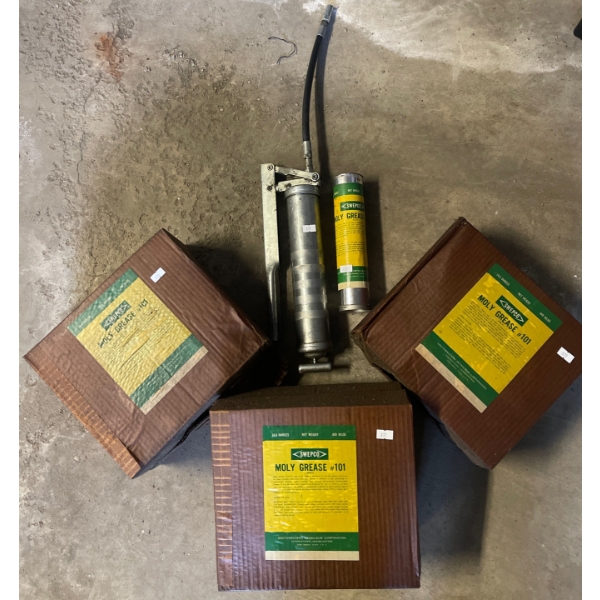 It Aint Easy Being This Greeazzy - Grease Gun & Lifetime Grease Supply 