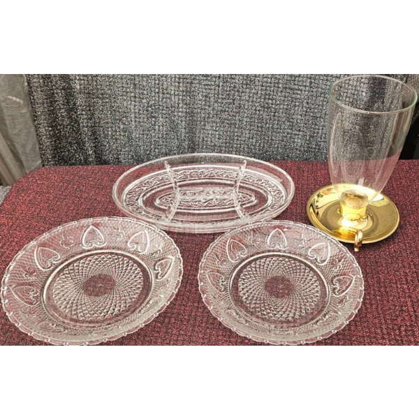 Clear Pressed Glass Plates With Divider Tray and Beer Tower Dispenser