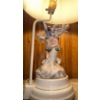 Image 2 : Vintage Floral & Bird Statue Lamp And Lampshade 27"tall
