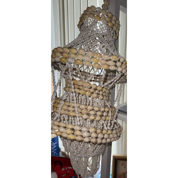 Beautiful Mini Sea Shell Chandelier 15T
