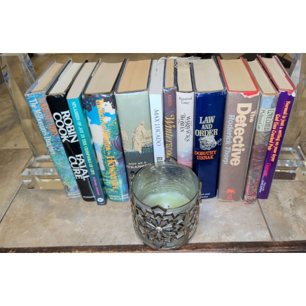 Crystal Bookends w/ Assorted Easy Reads