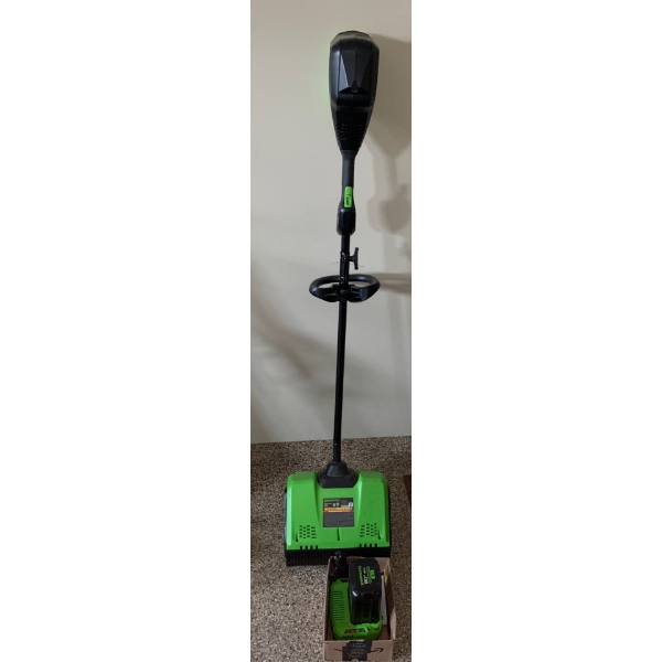 Greenworks Snow Shovel Mo.SS80L01 w/ Battery & Charger