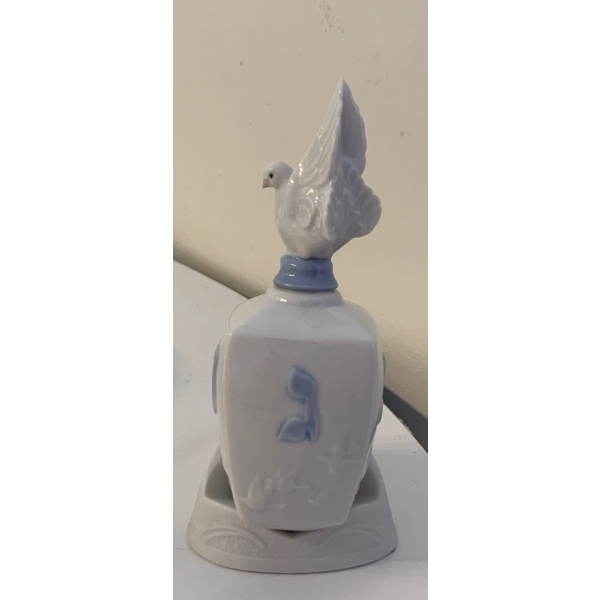 LLADRO Porcelain Dreidel w/ Dove - 5L 