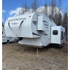 Image 2 : 2012 Rockwood model 8288ws 5th Wheel Ultralight  3 Slides Sleeps 6 Amazing Condition 