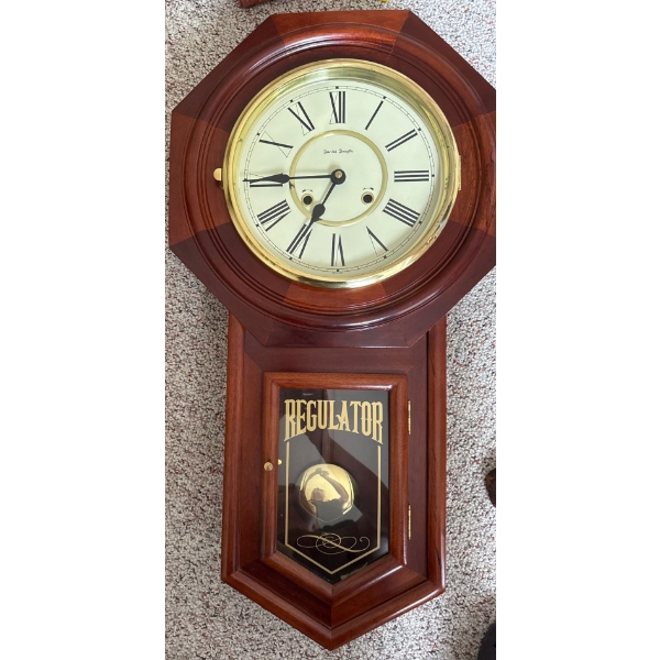Daniel Dakota Regulator Wall Clock w/ Pendellum 22T - 31 Day Chime