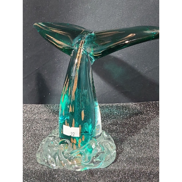 Decorative Glass Whale Tail 8 W, 4 D, 6.5 T 