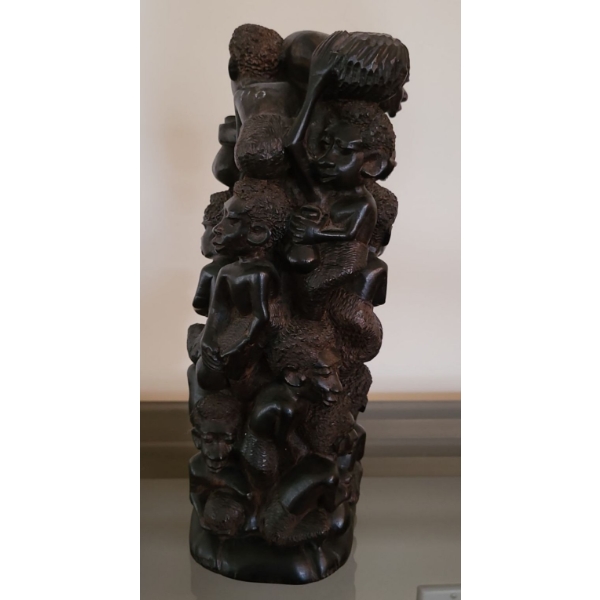 Stunning Ebony Wood Hand Carved African Statue - 4W, 11T