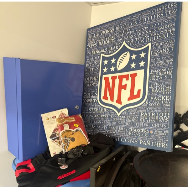 NFL Collectibles -#97 BOSA 49ers & Blue Key Lock Box