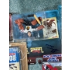 Image 5 : Signed Chicago Blackhawks Collectables: Figures, Magazines, Pucks