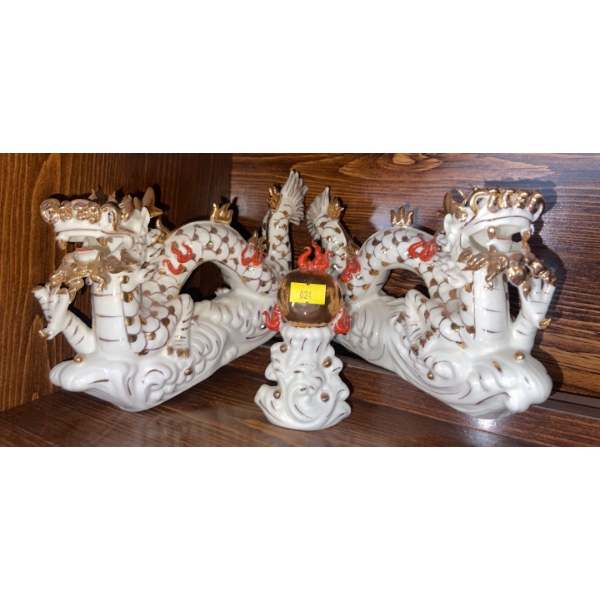 Vintage Pair of Porcelain w/gold accents Chinese Dragon Duo   FRAGILE 
