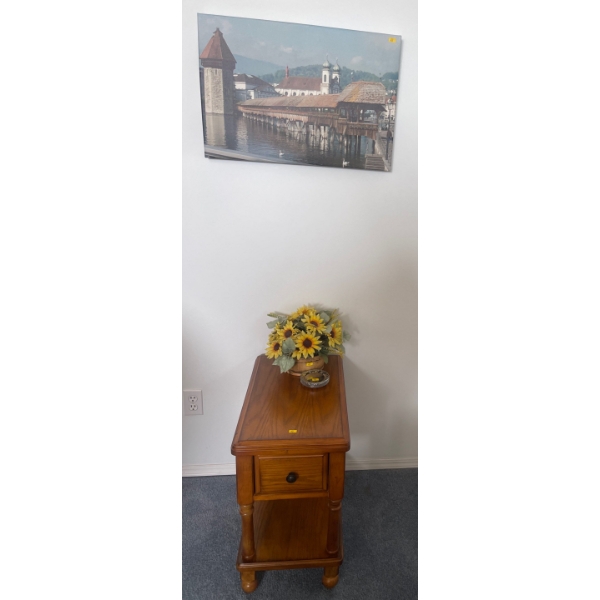Cedar Tan End Table w/ Decorative Decor Accents 13x22x23