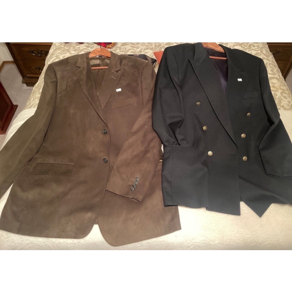 Mens Suit Collection Size XL